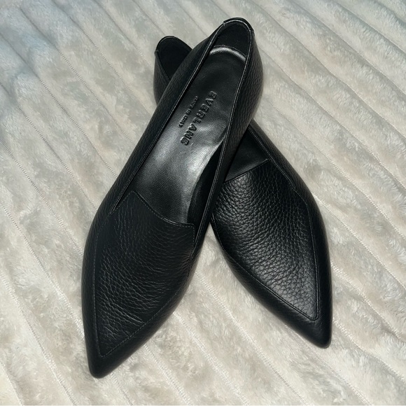 Women’s Everlane The Boss Black Pebbled Leather Flats • Size 8.5 - Picture 1 of 11